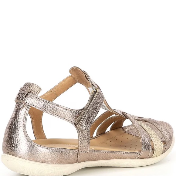 ECCO, Flash Leather T-Strap Sandals, good used, size 11- 11.5 grey metallic - Picture 8 of 9